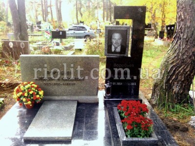 Pamyatnik_Vorobiov_foto_2