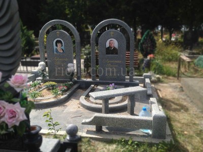 Pamyatnik_arkoi_foto_3