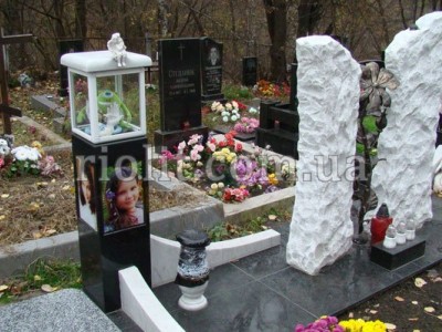 pamyatnik_mramor_gabbro_foto_5