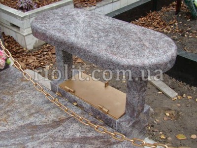 pamyatnik_Ctuganok_foto_3