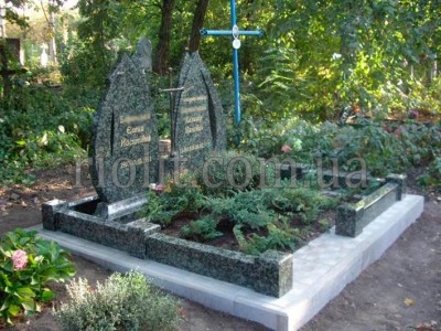 pamyatnik_lykovetctkoe_002