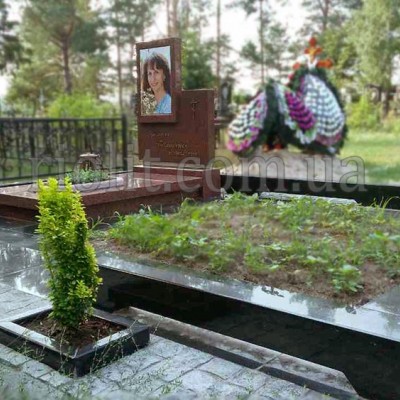 pamyatnik_leznik_granit_foto_05