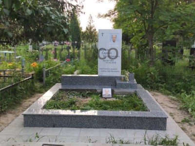 pamiatnik_mramor_pokost_foto_02