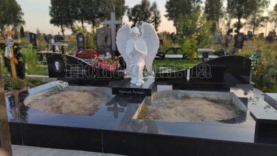 Memorial_c_angelom_foto_02