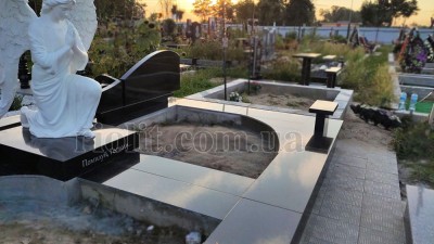 Memorial_c_angelom_foto_03