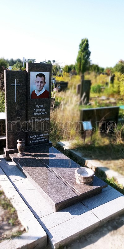 Pamiatnik_didkovichi_foto_01