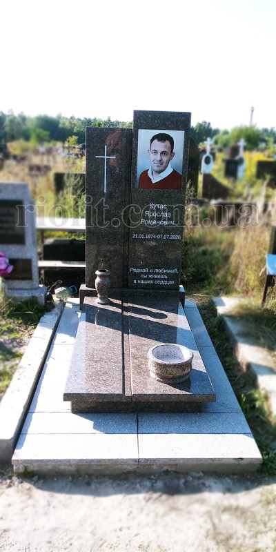 Pamiatnik_didkovichi_foto_02