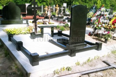 Pamiatnik_arka_foto_05